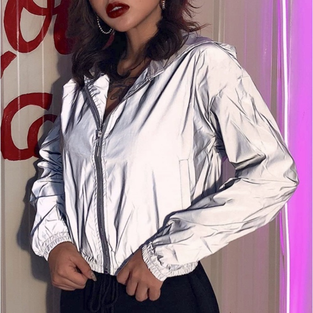 Junior’s reflective crop jacket M